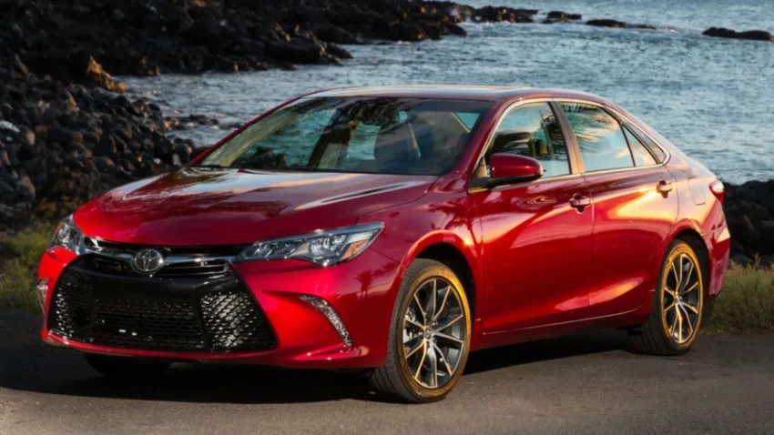 Toyota Fiyat Listesi 2023 Eylül Ayı (AYLIK GÜNCELLENİR)